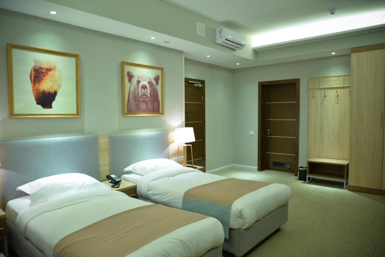 Green Which Hotel Kokshetau Exterior photo